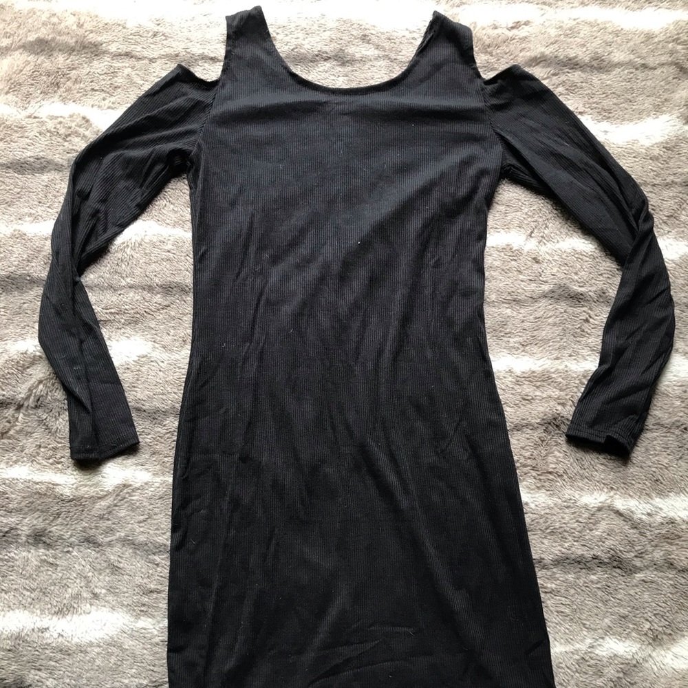 Cut out body con dress